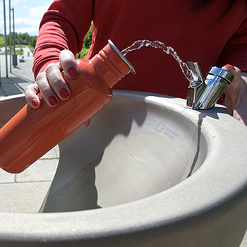 IONDESIGN drinking fountain Flasche